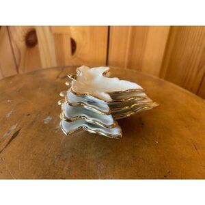 Vintage 4 Ceramic Maple Leaf Shaped Nesting Trinket Dishes Gold Trim (5020)